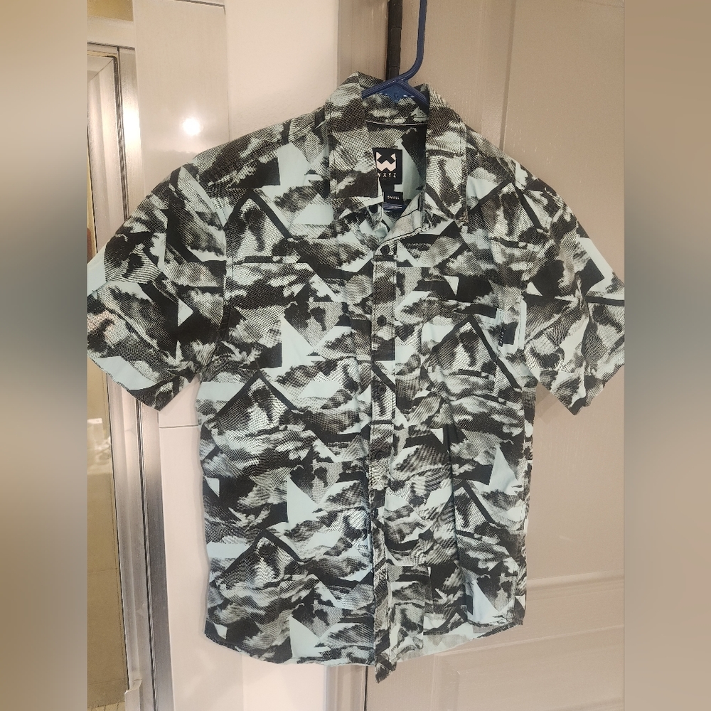WXYZ short sleeve shirt